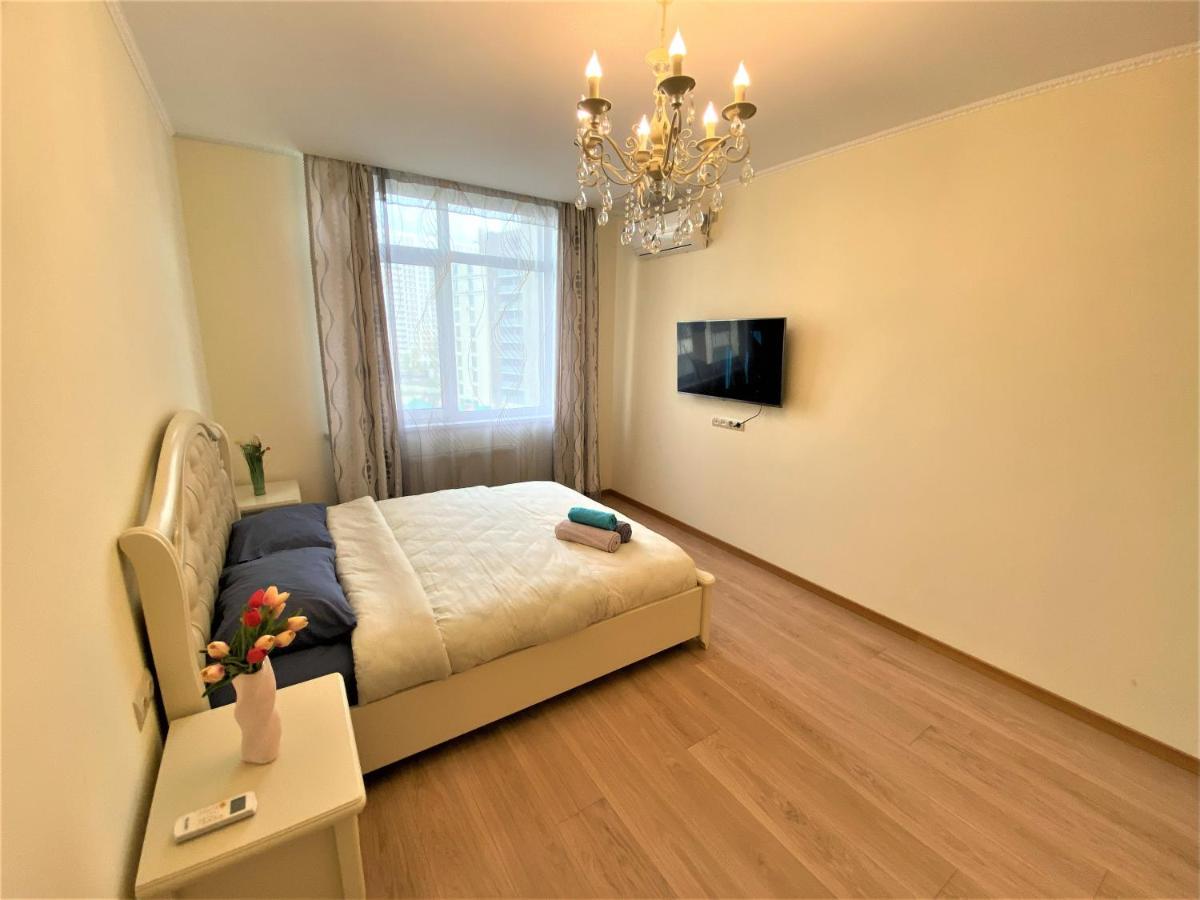 Flatservice Апартаменти В Сучасному Жк Parklend Kiev Buitenkant foto